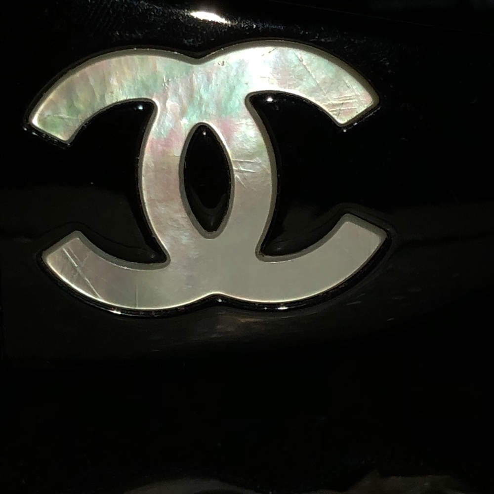 Chanel Sunglasses - Picture 7 of 7